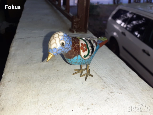 Пиленце клоазоне бронз клетъчен емайл, снимка 2 - Антикварни и старинни предмети - 53294471