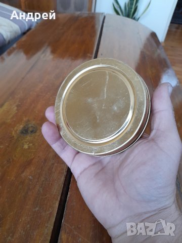 Кутия от тютюн Harrods, снимка 3 - Други ценни предмети - 32400330