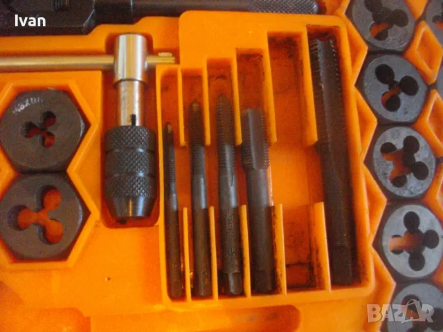 НОВ СТАРО КАЧЕСТВО М3-М12 НЕМСКИ РЕЗБОНАРЕЗЕН КОМПЛЕКТ ПЛАШКИ И МЕТЧИЦИ ЗА ВЪНШНИ/ВЪТРЕШНИ РЕЗБИ, снимка 12 - Други инструменти - 48922599