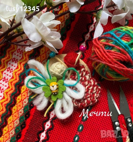 Първомартенски дървени шайбички-магнити!