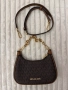 Michael Kors Cora Mini Zip Poucette, снимка 3