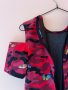 Червена камуфлажна рокля с пеперуди 🦋 , снимка 9