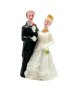 малка Сватбена фигурка на младоженци за връх на сватбена торта ТОПЕР гипсова