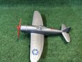 Колекционерски метален самолет на Dinky toys P47 tunderboult 