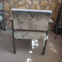 Трапезен стол с дървени подлакътници, снимка 2 - Столове - 40358015