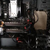 продавам видео vapor-x r7 370 x 4gb crossfire, снимка 2 - Видеокарти - 43886633