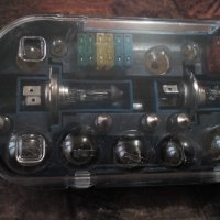 H7 Авариен комплект крушки и предпазители в кутия за кола автомобил джип ван бус, снимка 2 - Аксесоари и консумативи - 27153813