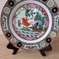 Китайска декоративна чиния , китайски порцелан , снимка 1 - Антикварни и старинни предмети - 38405918