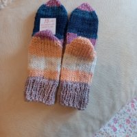 Ръчно плетени детски чорапи, ходило 15 см., снимка 2 - Детски комплекти - 43127906