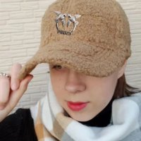 Pinko hats 👒 дамски шапки с козирка , снимка 4 - Шапки - 43321418