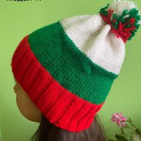 Ръчно плетена шапка, снимка 1 - Шапки - 43534342
