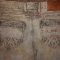 Мъжки дънки Distinctive Jeans Намалявам на 65 , снимка 10 - Дънки - 28852075