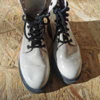 Зимни обувки Another trend, номер 40, снимка 1 - Дамски боти - 43046492
