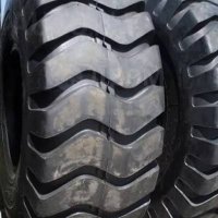 Тежкотоварни индустриални гуми, снимка 3 - Гуми и джанти - 31490045