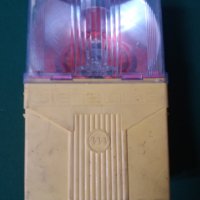 Сигнална лампа за автомобил, снимка 1 - Антикварни и старинни предмети - 36578550
