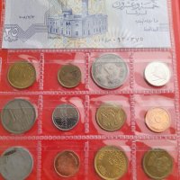 Интересна колекция от Египет - монети, банкнота и пощенски марки, снимка 8 - Нумизматика и бонистика - 36895430