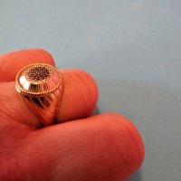 уникален мъжки златен пръстен 14 к с ковани черни оникси и цирконии, снимка 2 - Пръстени - 43610485