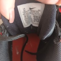 Nike, снимка 2 - Детски маратонки - 43152385