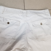 Продавам бял мъжки спортно елегантен панталон , снимка 4 - Панталони - 32819591