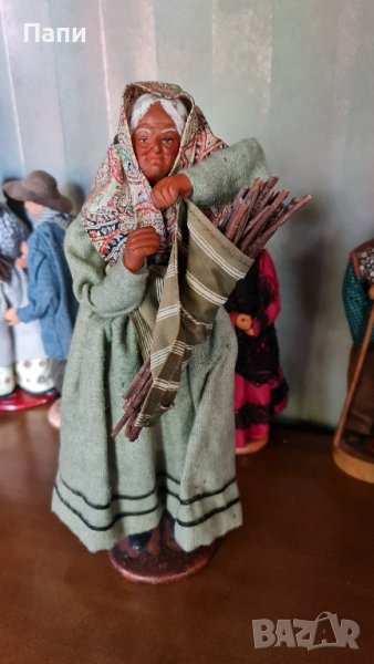 Винтидж баба с прътове ,от средата на 20-век с подпис от автора, снимка 1