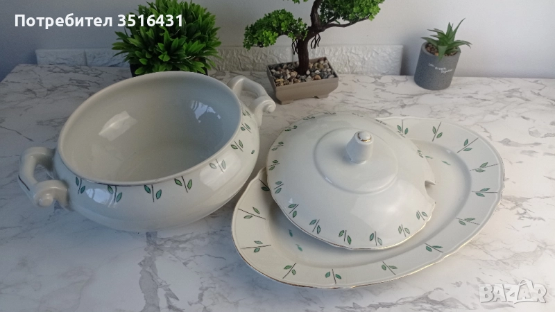 Порцеланов Супник и Плато "Китка" Нови Пазар Ретро/Винтидж (Като нови), снимка 1