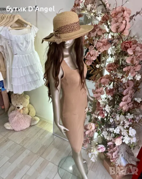 Рокля от стегнат рипс със златни копчета, снимка 1