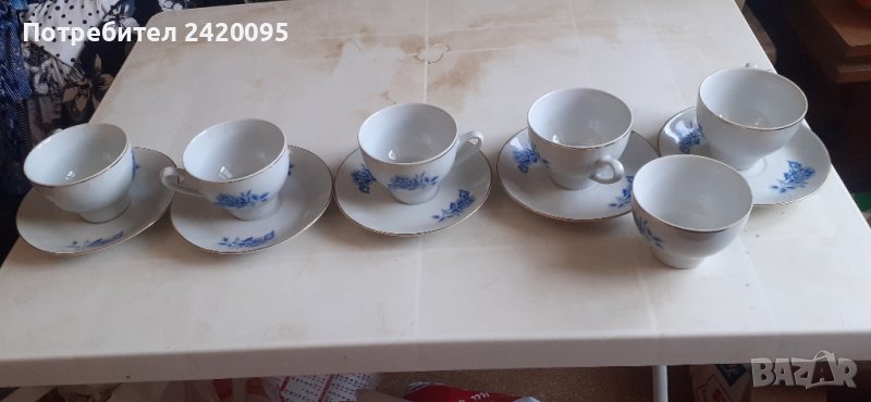 порцеланов сервиз -30 лв, снимка 1