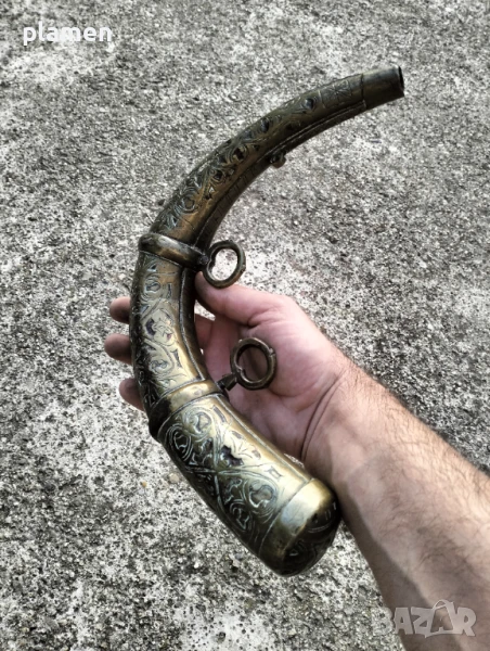 Голяма месингова барутница, снимка 1