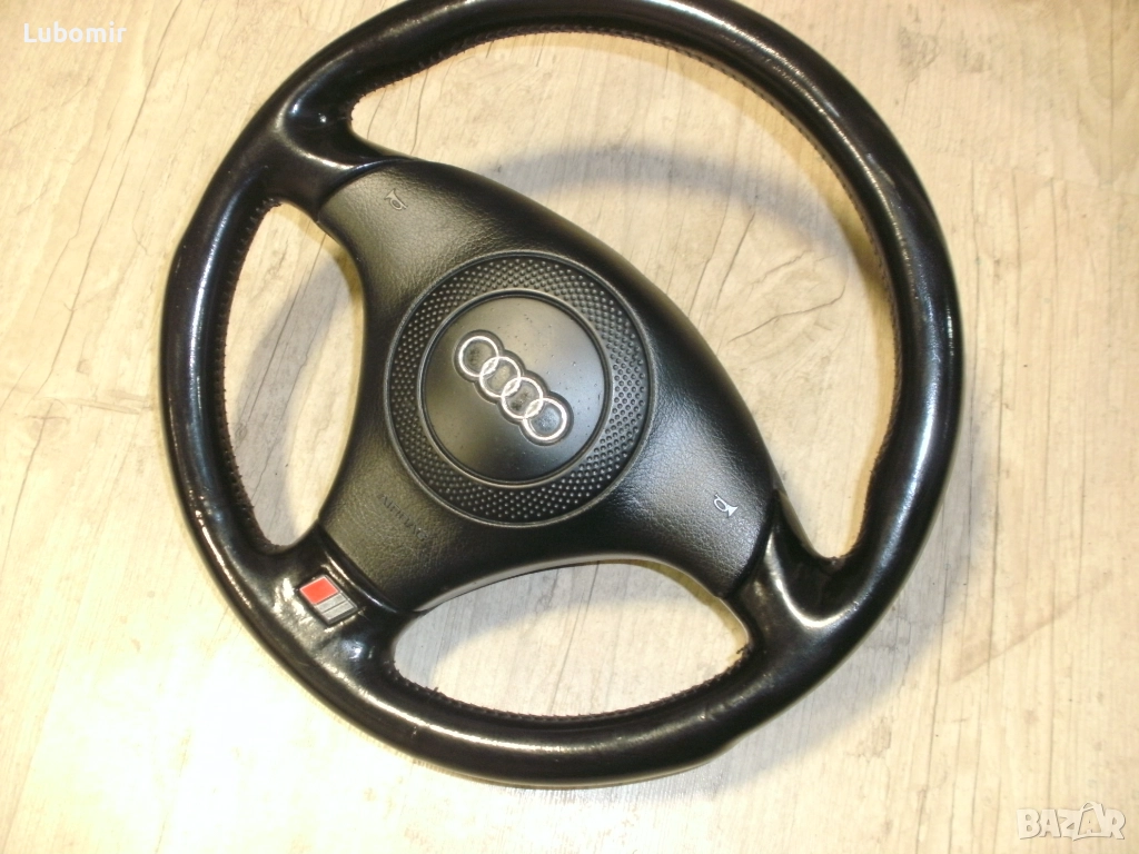 Волан трилъчев - Ауди А4, А6, А3, ТТ - оригинален S-Line !, снимка 1