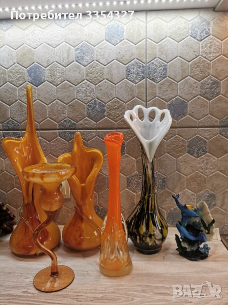 Цветно (духано) стъкло, снимка 1