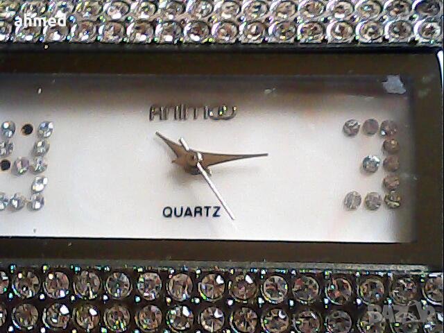 красив 4асовник  кварцз  , снимка 1