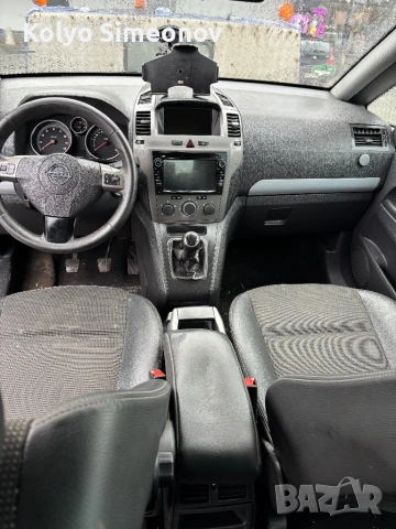 Опел зафира на части 2008 1,6 бензин, снимка 4 - Автомобили и джипове - 53231884