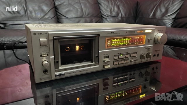 Hitachi D-1100M 3 HEAD Top