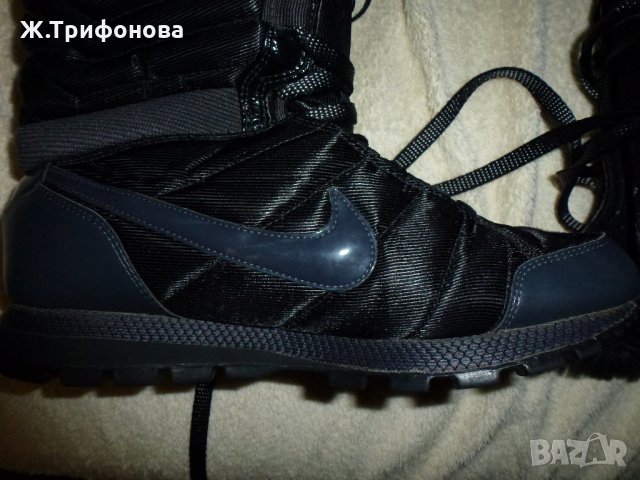  Nike №40, снимка 2 - Дамски ботуши - 34917639