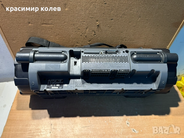 boombox с касета "JVC RV-NB1", снимка 10 - Радиокасетофони, транзистори - 51982638