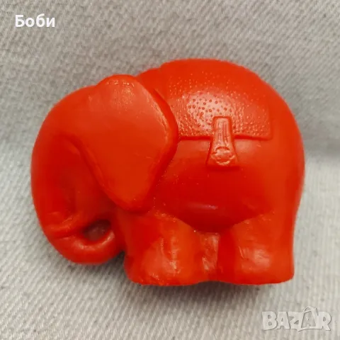 Стара Соц Българска Пластмасова Играчка Касичка Слон, снимка 3 - Колекции - 49461581