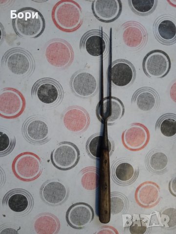 Стара вилица за сервиране