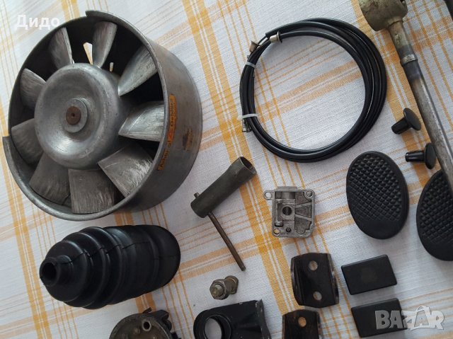 Авто части за Трабант оригинални Немски, снимка 2 - Части - 28038386