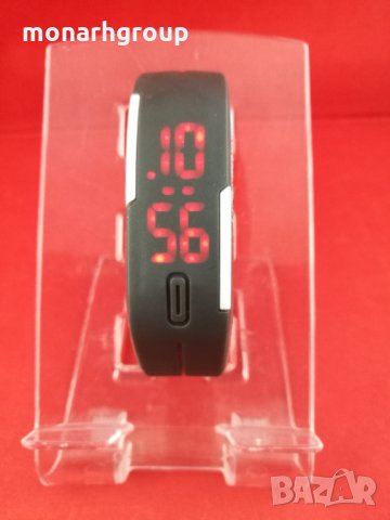 Часовник с Led светлина