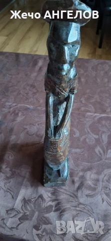 Това е африканска статуетка, изработена от дърво , снимка 3 - Декорация за дома - 53524176