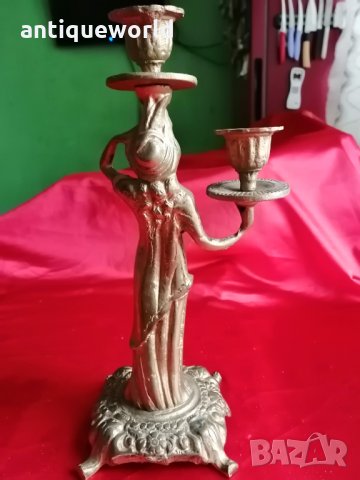 Рядък АРТ ДЕКО Бронзов Свещник ,с Женска Фигура , снимка 3 - Антикварни и старинни предмети - 35272130