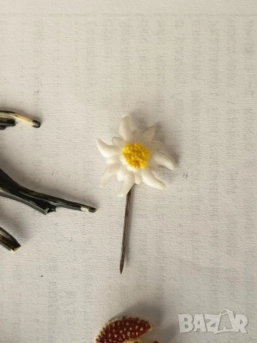 Ретро мартеници , снимка 4 - Български сувенири - 53473556