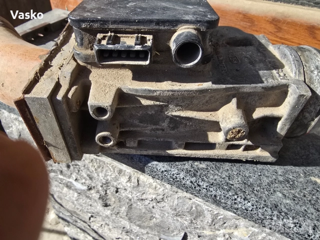 Дебитомер BOSCH, снимка 7 - Автомобили и джипове - 52211048