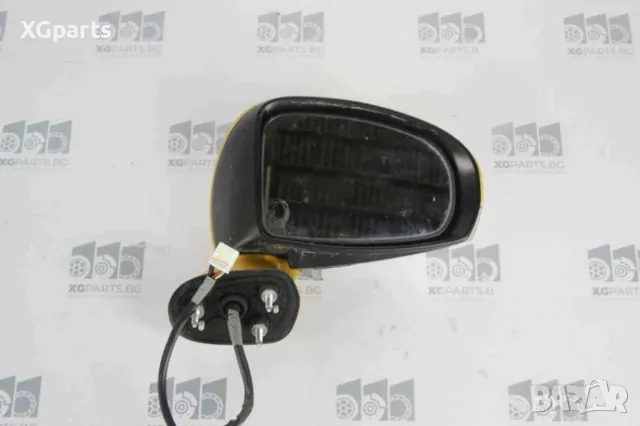 Дясно електрическо огледало за Toyota Avensis T27 (2009-2012), снимка 2 - Части - 47402394