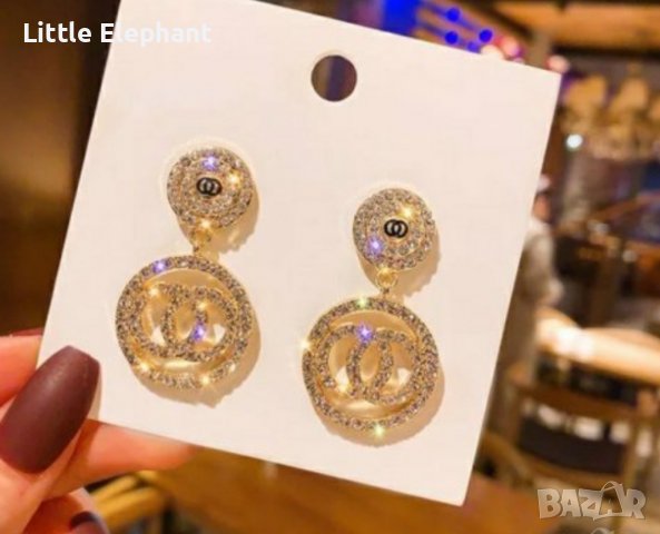 Висящи обеци с кристали,бранд,Gold/нови, снимка 1 - Колиета, медальони, синджири - 37161432