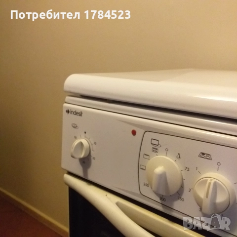 Печка Индезит за части., снимка 4 - Печки, фурни - 52801673