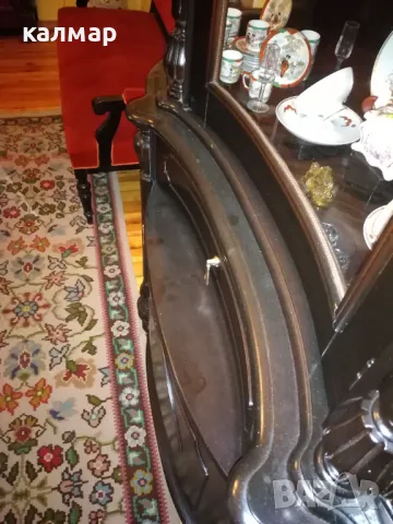 Старинен бюфет над 100 годишен , снимка 2 - Бюфети - 37283943