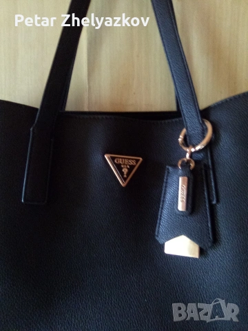 нова елегантна дамска чанта GUESS., снимка 3 - Чанти - 53259548