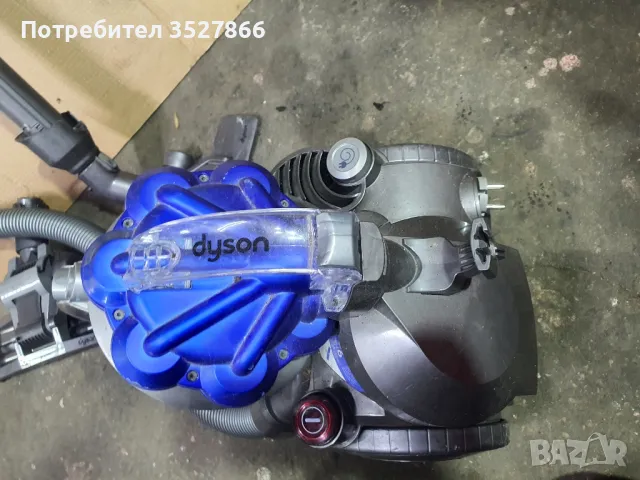 Прахосмукачка Dyson, снимка 7 - Прахосмукачки - 48409881