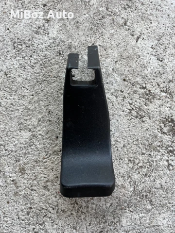 Интериорна пластмаса Мицубиши Аутлендър 2 Mitsubishi Outlander (2006-2012), снимка 11 - Части - 50826045